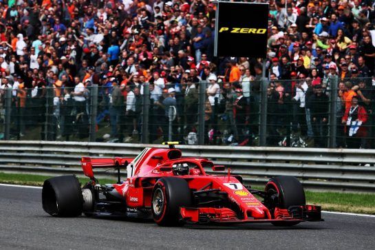 Kimi Raikkonen (FIN) Ferrari SF71H with a puncture at the start of the race.
26.08.2018. Formula 1 World Championship, Rd 13, Belgian Grand Prix, Spa Francorchamps, Belgium, Race Day.
- www.xpbimages.com, EMail: requests@xpbimages.com - copy of publication required for printed pictures. Every used picture is fee-liable. © Copyright: Moy / XPB Images