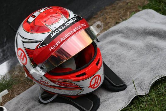Kevin Magnussen (DEN) Haas VF-18 helmet.26.08.2018. Formula 1 World Championship, Rd 13, Belgian Grand Prix, Spa Francorchamps, Belgium, Race Day.- www.xpbimages.com, EMail: requests@xpbimages.com - copy of publication required for printed pictures. Every used picture is fee-liable. © Copyright: Batchelor / XPB Images