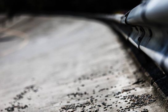 The famous Monza banking.
30.08.2018. Formula 1 World Championship, Rd 14, Italian Grand Prix, Monza, Italy, Preparation Day.
- www.xpbimages.com, EMail: requests@xpbimages.com - copy of publication required for printed pictures. Every used picture is fee-liable. © Copyright: Moy / XPB Images