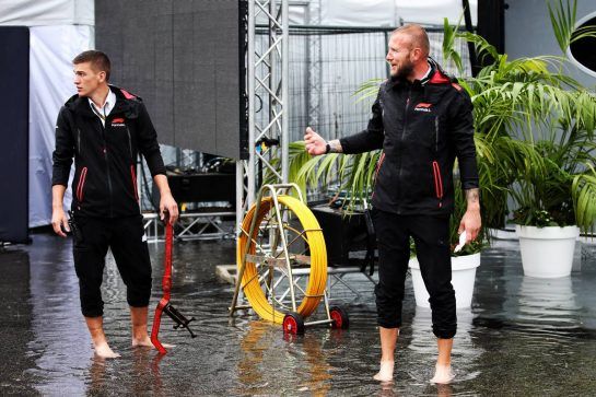 The flooded paddock after a heavy storm.
31.08.2018. Formula 1 World Championship, Rd 14, Italian Grand Prix, Monza, Italy, Practice Day.
- www.xpbimages.com, EMail: requests@xpbimages.com - copy of publication required for printed pictures. Every used picture is fee-liable. © Copyright: Batchelor / XPB Images