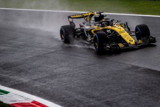 Nico Hulkenberg (GER) Renault Sport F1 Team RS18.
31.08.2018. Formula 1 World Championship, Rd 14, Italian Grand Prix, Monza, Italy, Practice Day.
- www.xpbimages.com, EMail: requests@xpbimages.com - copy of publication required for printed pictures. Every used picture is fee-liable. © Copyright: Bearne / XPB Images