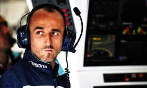 Robert Kubica is contemplating a future without F1