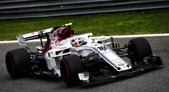 Sauber working on putting both its drivers in Q3