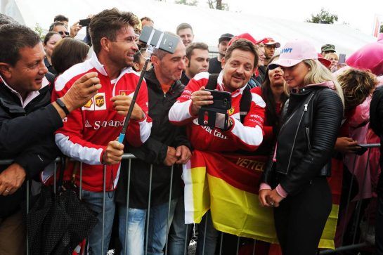 Elena Berri, guest of the Racing Point Force India F1 Team.
01.09.2018. Formula 1 World Championship, Rd 14, Italian Grand Prix, Monza, Italy, Qualifying Day.
- www.xpbimages.com, EMail: requests@xpbimages.com - copy of publication required for printed pictures. Every used picture is fee-liable. © Copyright: Photo4 / XPB Images