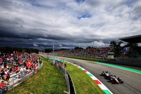 Romain Grosjean (FRA) Haas F1 Team VF-18.
01.09.2018. Formula 1 World Championship, Rd 14, Italian Grand Prix, Monza, Italy, Qualifying Day.
- www.xpbimages.com, EMail: requests@xpbimages.com - copy of publication required for printed pictures. Every used picture is fee-liable. © Copyright: Moy / XPB Images