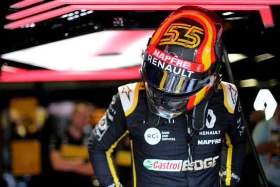 Carlos Sainz Jr (ESP) Renault F1 Team
01.09.2018. Formula 1 World Championship, Rd 14, Italian Grand Prix, Monza, Italy, Qualifying Day.
- www.xpbimages.com, EMail: requests@xpbimages.com - copy of publication required for printed pictures. Every used picture is fee-liable. © Copyright: Charniaux / XPB Images