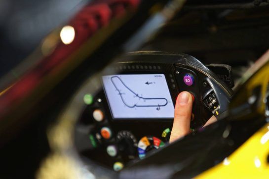 Nico Hulkenberg (GER) Renault Sport F1 Team
01.09.2018. Formula 1 World Championship, Rd 14, Italian Grand Prix, Monza, Italy, Qualifying Day.
- www.xpbimages.com, EMail: requests@xpbimages.com - copy of publication required for printed pictures. Every used picture is fee-liable. © Copyright: Charniaux / XPB Images