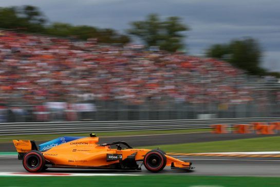 Stoffel Vandoorne (BEL) McLaren F1
01.09.2018. Formula 1 World Championship, Rd 14, Italian Grand Prix, Monza, Italy, Qualifying Day.
- www.xpbimages.com, EMail: requests@xpbimages.com - copy of publication required for printed pictures. Every used picture is fee-liable. © Copyright: Charniaux / XPB Images