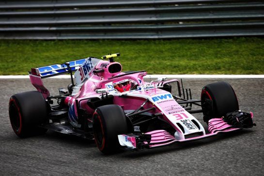Esteban Ocon (FRA) Racing Point Force India F1 VJM11.
01.09.2018. Formula 1 World Championship, Rd 14, Italian Grand Prix, Monza, Italy, Qualifying Day.
- www.xpbimages.com, EMail: requests@xpbimages.com - copy of publication required for printed pictures. Every used picture is fee-liable. © Copyright: Photo4 / XPB Images