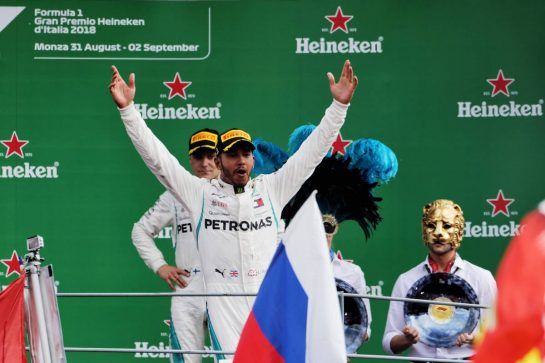 Race winner Lewis Hamilton (GBR) Mercedes AMG F1 celebrates on the podium.
02.09.2018. Formula 1 World Championship, Rd 14, Italian Grand Prix, Monza, Italy, Race Day.
- www.xpbimages.com, EMail: requests@xpbimages.com - copy of publication required for printed pictures. Every used picture is fee-liable. © Copyright: Moy / XPB Images
