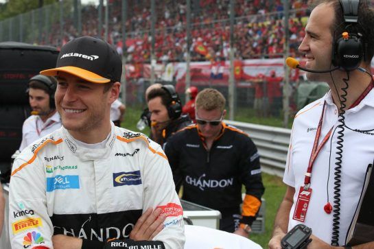 Stoffel Vandoorne (BEL) McLaren MCL33.
02.09.2018. Formula 1 World Championship, Rd 14, Italian Grand Prix, Monza, Italy, Race Day.
- www.xpbimages.com, EMail: requests@xpbimages.com - copy of publication required for printed pictures. Every used picture is fee-liable. © Copyright: Batchelor / XPB Images