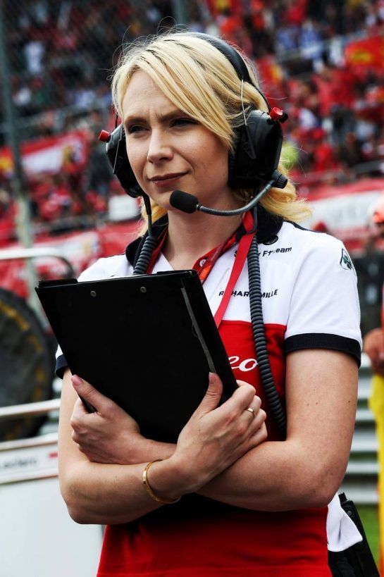 Ruth Buscombe (GBR) Sauber F1 Team Trackside Strategy Engineer on the grid.
02.09.2018. Formula 1 World Championship, Rd 14, Italian Grand Prix, Monza, Italy, Race Day.
- www.xpbimages.com, EMail: requests@xpbimages.com - copy of publication required for printed pictures. Every used picture is fee-liable. © Copyright: Batchelor / XPB Images