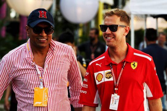 Sebastian Vettel (GER) Ferrari.
13.09.2018. Formula 1 World Championship, Rd 15, Singapore Grand Prix, Marina Bay Street Circuit, Singapore, Preparation Day.
- www.xpbimages.com, EMail: requests@xpbimages.com - copy of publication required for printed pictures. Every used picture is fee-liable. © Copyright: Photo4 / XPB Images