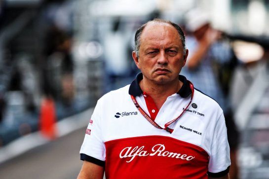 Frederic Vasseur (FRA) Sauber F1 Team, Team Principal.
13.09.2018. Formula 1 World Championship, Rd 15, Singapore Grand Prix, Marina Bay Street Circuit, Singapore, Preparation Day.
- www.xpbimages.com, EMail: requests@xpbimages.com - copy of publication required for printed pictures. Every used picture is fee-liable. © Copyright: Batchelor / XPB Images
