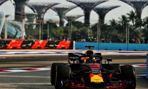 Ricciardo and Red Bull in the mix in Singapore's FP1