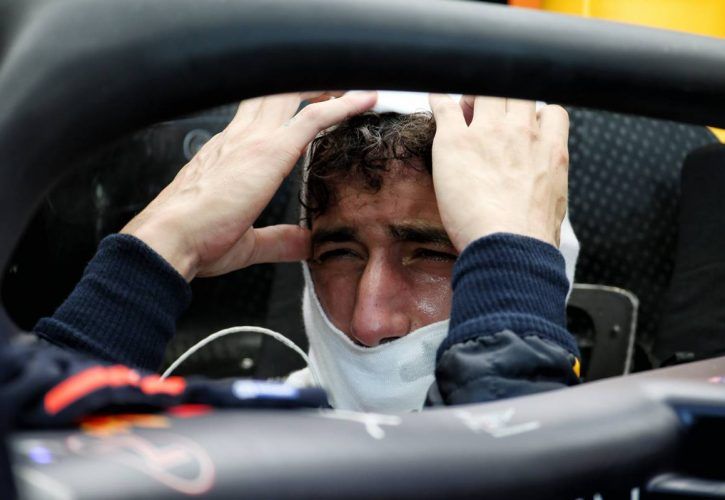 Daniel Ricciardo (AUS) Red Bull Racing RB14.
