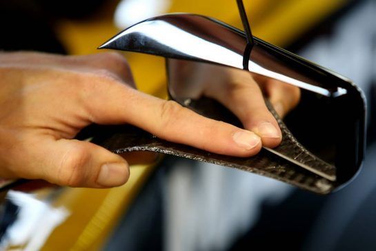 Nico Hulkenberg (GER) Renault Sport F1 Team 
14.09.2018. Formula 1 World Championship, Rd 15, Singapore Grand Prix, Marina Bay Street Circuit, Singapore, Practice Day.
- www.xpbimages.com, EMail: requests@xpbimages.com - copy of publication required for printed pictures. Every used picture is fee-liable. © Copyright: Charniaux / XPB Images