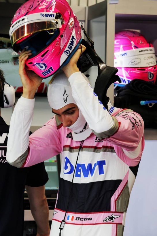 Esteban Ocon (FRA) Racing Point Force India F1 Team.
14.09.2018. Formula 1 World Championship, Rd 15, Singapore Grand Prix, Marina Bay Street Circuit, Singapore, Practice Day.
- www.xpbimages.com, EMail: requests@xpbimages.com - copy of publication required for printed pictures. Every used picture is fee-liable. © Copyright: Moy / XPB Images