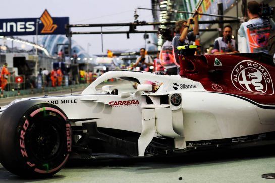 Charles Leclerc (MON) Sauber F1 Team C37.
15.09.2018. Formula 1 World Championship, Rd 15, Singapore Grand Prix, Marina Bay Street Circuit, Singapore, Qualifying Day.
- www.xpbimages.com, EMail: requests@xpbimages.com - copy of publication required for printed pictures. Every used picture is fee-liable. © Copyright: Photo4 / XPB Images