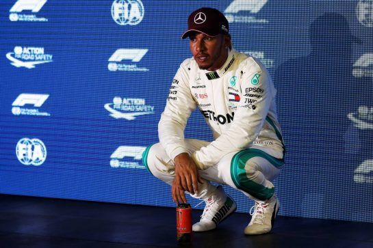 Lewis Hamilton (GBR) Mercedes AMG F1 in qualifying parc ferme.
15.09.2018. Formula 1 World Championship, Rd 15, Singapore Grand Prix, Marina Bay Street Circuit, Singapore, Qualifying Day.
- www.xpbimages.com, EMail: requests@xpbimages.com - copy of publication required for printed pictures. Every used picture is fee-liable. © Copyright: Photo4 / XPB Images