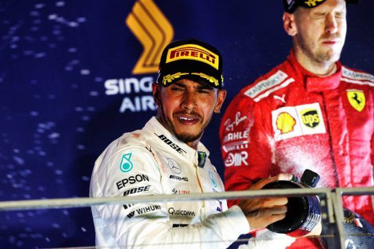 Race winner Lewis Hamilton (GBR) Mercedes AMG F1 celebrates on the podium.
16.09.2018. Formula 1 World Championship, Rd 15, Singapore Grand Prix, Marina Bay Street Circuit, Singapore, Race Day.
- www.xpbimages.com, EMail: requests@xpbimages.com - copy of publication required for printed pictures. Every used picture is fee-liable. © Copyright: Bearne / XPB Images