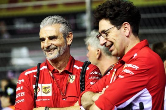 (L to R): Maurizio Arrivabene (ITA) Ferrari Team Principal with Mattia Binotto (ITA) Ferrari Chief Technical Officer on the grid.
16.09.2018. Formula 1 World Championship, Rd 15, Singapore Grand Prix, Marina Bay Street Circuit, Singapore, Race Day.
- www.xpbimages.com, EMail: requests@xpbimages.com - copy of publication required for printed pictures. Every used picture is fee-liable. © Copyright: Photo4 / XPB Images