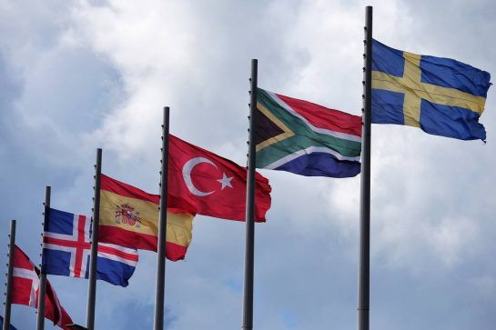 Circuit atmosphere - flags.
27.09.2018. Formula 1 World Championship, Rd 16, Russian Grand Prix, Sochi Autodrom, Sochi, Russia, Preparation Day.
- www.xpbimages.com, EMail: requests@xpbimages.com - copy of publication required for printed pictures. Every used picture is fee-liable. © Copyright: Moy / XPB Images