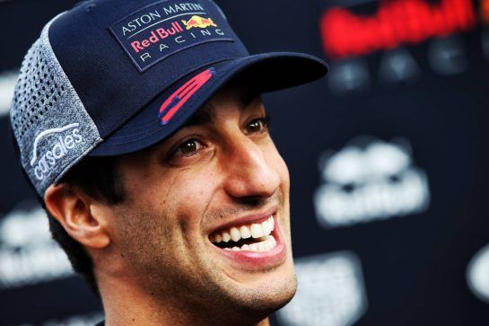 Daniel Ricciardo (AUS) Red Bull Racing.
27.09.2018. Formula 1 World Championship, Rd 16, Russian Grand Prix, Sochi Autodrom, Sochi, Russia, Preparation Day.
- www.xpbimages.com, EMail: requests@xpbimages.com - copy of publication required for printed pictures. Every used picture is fee-liable. © Copyright: Batchelor / XPB Images