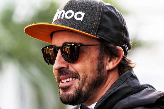 Fernando Alonso (ESP) McLaren.
27.09.2018. Formula 1 World Championship, Rd 16, Russian Grand Prix, Sochi Autodrom, Sochi, Russia, Preparation Day.
- www.xpbimages.com, EMail: requests@xpbimages.com - copy of publication required for printed pictures. Every used picture is fee-liable. © Copyright: Photo4 / XPB Images