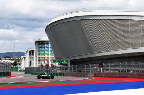 Romain Grosjean (FRA) Haas F1 Team VF-18.
28.09.2018. Formula 1 World Championship, Rd 16, Russian Grand Prix, Sochi Autodrom, Sochi, Russia, Practice Day.
- www.xpbimages.com, EMail: requests@xpbimages.com - copy of publication required for printed pictures. Every used picture is fee-liable. © Copyright: Moy / XPB Images