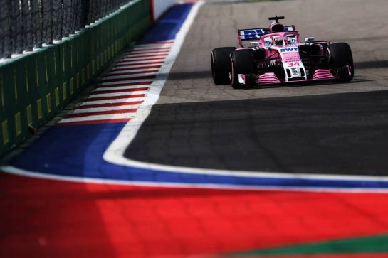 Nicholas Latifi (CDN) Racing Point Force India F1 VJM11 Development Driver.
28.09.2018. Formula 1 World Championship, Rd 16, Russian Grand Prix, Sochi Autodrom, Sochi, Russia, Practice Day.
- www.xpbimages.com, EMail: requests@xpbimages.com - copy of publication required for printed pictures. Every used picture is fee-liable. © Copyright: Moy / XPB Images