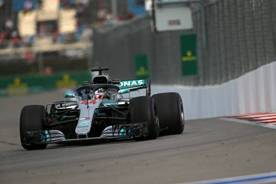 Lewis Hamilton (GBR) Mercedes AMG F1
28.09.2018. Formula 1 World Championship, Rd 16, Russian Grand Prix, Sochi Autodrom, Sochi, Russia, Practice Day.
- www.xpbimages.com, EMail: requests@xpbimages.com - copy of publication required for printed pictures. Every used picture is fee-liable. © Copyright: Charniaux / XPB Images