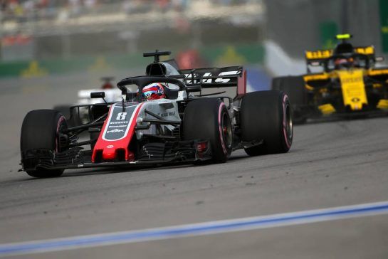 Romain Grosjean (FRA) Haas F1 Team 
28.09.2018. Formula 1 World Championship, Rd 16, Russian Grand Prix, Sochi Autodrom, Sochi, Russia, Practice Day.
- www.xpbimages.com, EMail: requests@xpbimages.com - copy of publication required for printed pictures. Every used picture is fee-liable. © Copyright: Charniaux / XPB Images
