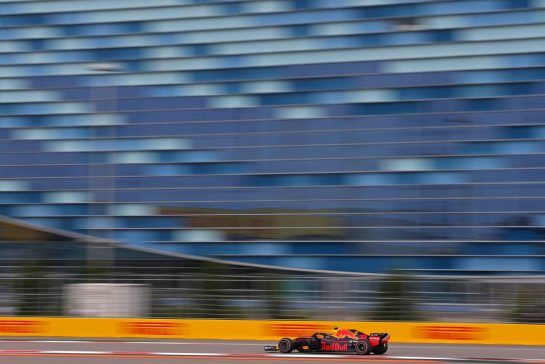 Max Verstappen (NLD) Red Bull Racing 
28.09.2018. Formula 1 World Championship, Rd 16, Russian Grand Prix, Sochi Autodrom, Sochi, Russia, Practice Day.
- www.xpbimages.com, EMail: requests@xpbimages.com - copy of publication required for printed pictures. Every used picture is fee-liable. © Copyright: Charniaux / XPB Images
