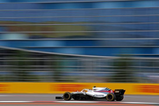 Sergey Sirotkin (RUS) Williams F1 Team 
28.09.2018. Formula 1 World Championship, Rd 16, Russian Grand Prix, Sochi Autodrom, Sochi, Russia, Practice Day.
- www.xpbimages.com, EMail: requests@xpbimages.com - copy of publication required for printed pictures. Every used picture is fee-liable. © Copyright: Charniaux / XPB Images