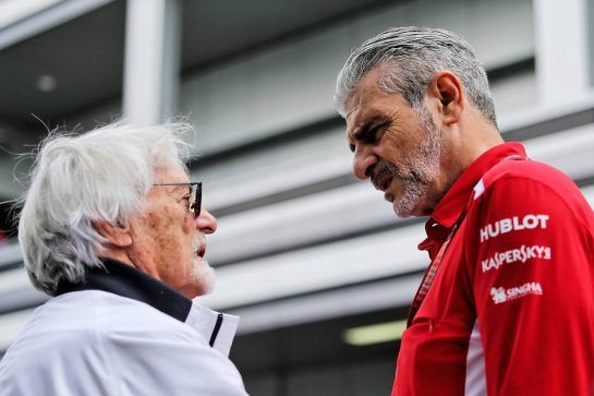 (L to R): Bernie Ecclestone (GBR) with Maurizio Arrivabene (ITA) Ferrari Team Principal.
29.09.2018. Formula 1 World Championship, Rd 16, Russian Grand Prix, Sochi Autodrom, Sochi, Russia, Qualifying Day.
- www.xpbimages.com, EMail: requests@xpbimages.com - copy of publication required for printed pictures. Every used picture is fee-liable. © Copyright: Moy / XPB Images