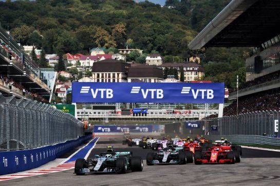 Valtteri Bottas (FIN) Mercedes AMG F1 W09 leads at the start of the race.
30.09.2018. Formula 1 World Championship, Rd 16, Russian Grand Prix, Sochi Autodrom, Sochi, Russia, Race Day.
- www.xpbimages.com, EMail: requests@xpbimages.com - copy of publication required for printed pictures. Every used picture is fee-liable. © Copyright: Batchelor / XPB Images