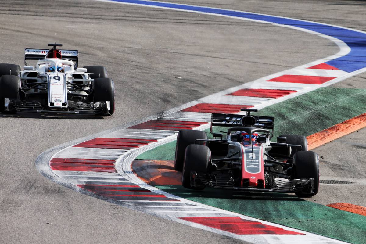 Romain Grosjean (FRA) Haas F1 Team VF-18 runs wide.