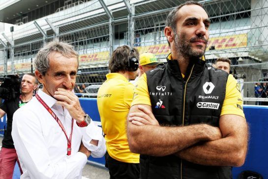 (L to R): Alain Prost (FRA) Renault Sport F1 Team Special Advisor with Cyril Abiteboul (FRA) Renault Sport F1 Managing Director on the grid.
30.09.2018. Formula 1 World Championship, Rd 16, Russian Grand Prix, Sochi Autodrom, Sochi, Russia, Race Day.
- www.xpbimages.com, EMail: requests@xpbimages.com - copy of publication required for printed pictures. Every used picture is fee-liable. © Copyright: Batchelor / XPB Images