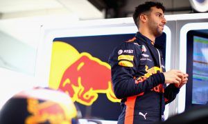 Daniel Ricciardo left fuming after another engine issue