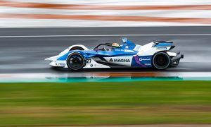 BMW completes clean sweep in FE pre-season test