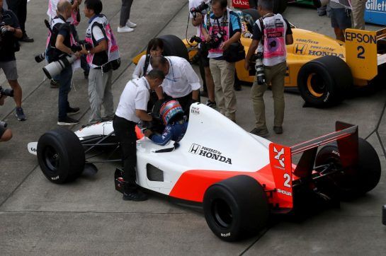 Takuma Sato (JPN) McLaren MP4/6 (1991)
Suzuka Circuit.
