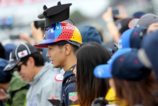 Fan of Fernando Alonso (ESP) McLaren F1
04.10.2018. Formula 1 World Championship, Rd 17, Japanese Grand Prix, Suzuka, Japan, Preparation Day.
- www.xpbimages.com, EMail: requests@xpbimages.com - copy of publication required for printed pictures. Every used picture is fee-liable. © Copyright: Charniaux / XPB Images