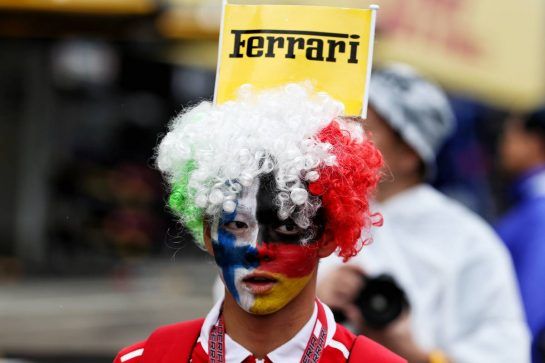 Ferrari fan.
04.10.2018. Formula 1 World Championship, Rd 17, Japanese Grand Prix, Suzuka, Japan, Preparation Day.
- www.xpbimages.com, EMail: requests@xpbimages.com - copy of publication required for printed pictures. Every used picture is fee-liable. © Copyright: Batchelor / XPB Images