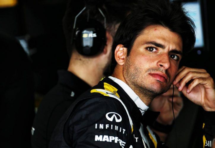 Carlos Sainz Jr (ESP) Renault Sport F1 Team.