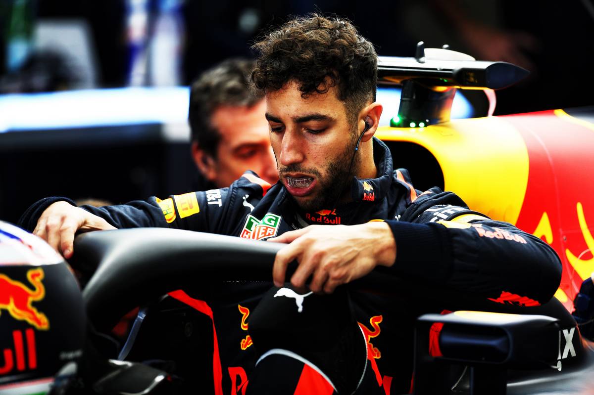 Daniel Ricciardo (AUS) Red Bull Racing RB14.