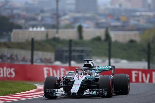 Lewis Hamilton (GBR) Mercedes AMG F1  
06.10.2018. Formula 1 World Championship, Rd 17, Japanese Grand Prix, Suzuka, Japan, Qualifying Day.
- www.xpbimages.com, EMail: requests@xpbimages.com - copy of publication required for printed pictures. Every used picture is fee-liable. © Copyright: Charniaux / XPB Images