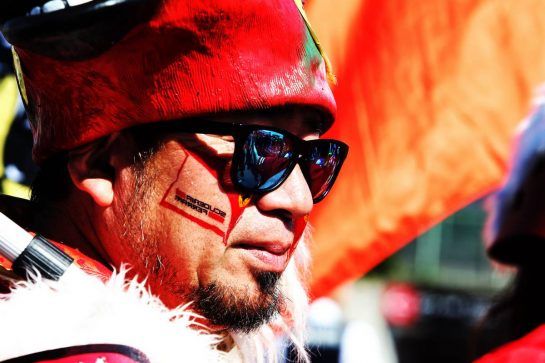 Ferrari fans.
07.10.2018. Formula 1 World Championship, Rd 17, Japanese Grand Prix, Suzuka, Japan, Race Day.
- www.xpbimages.com, EMail: requests@xpbimages.com - copy of publication required for printed pictures. Every used picture is fee-liable. © Copyright: Moy / XPB Images