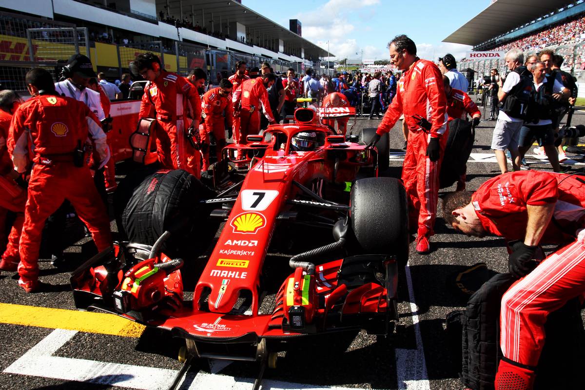 Kimi Raikkonen (FIN) Ferrari SF71H on the grid.
