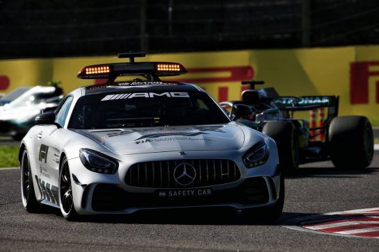 Lewis Hamilton (GBR) Mercedes AMG F1 W09 leads behind the FIA Safety Car.
07.10.2018. Formula 1 World Championship, Rd 17, Japanese Grand Prix, Suzuka, Japan, Race Day.
- www.xpbimages.com, EMail: requests@xpbimages.com - copy of publication required for printed pictures. Every used picture is fee-liable. © Copyright: Batchelor / XPB Images